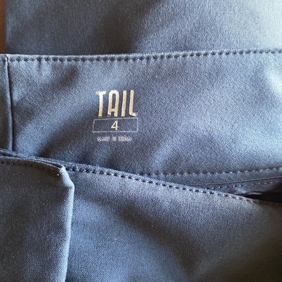 Tail shorts - Picture 3 of 3